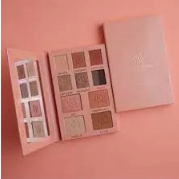 Other - Kenia Ontiveros Beauty NWT Still sealed